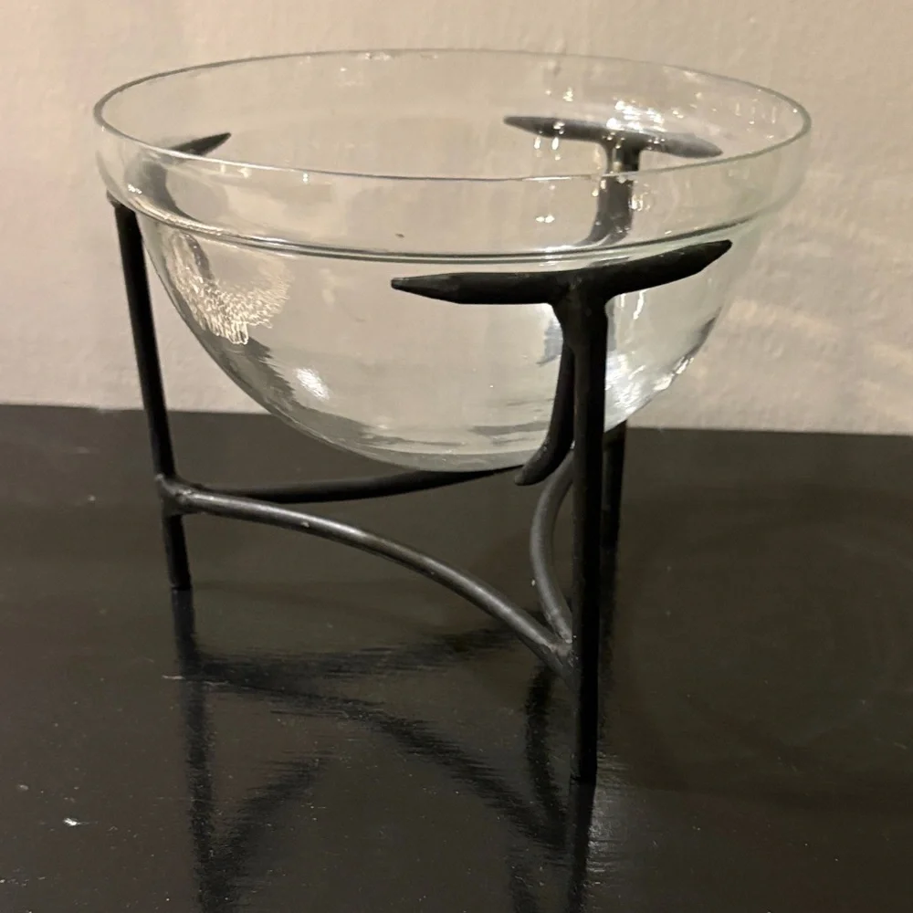 Glass Serving Bowl with Black Metal Stand - Clear/Black